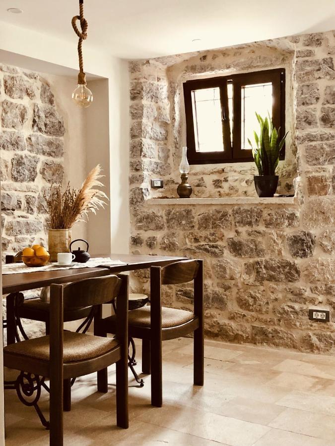 דוניה לסטבה Guesthouse Giraffe מראה חיצוני תמונה